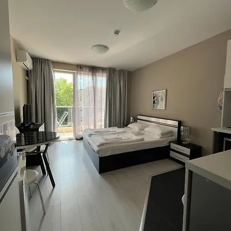Apartman Admiral Plaza Colorful Napospart